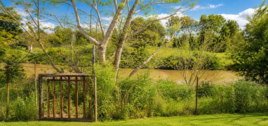5 Bedroom Property for Sale in Roodewal Free State